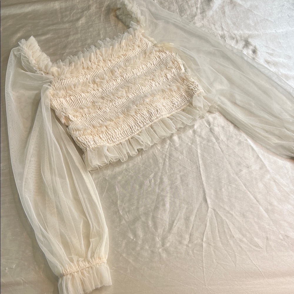 Chic Cream Ruffled Blouse - Picture 8 of 9